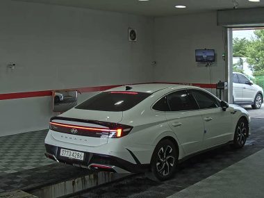 HYUNDAI SONATA THE EDGE GASOLINE 2.0 PREMIUM — фото 4