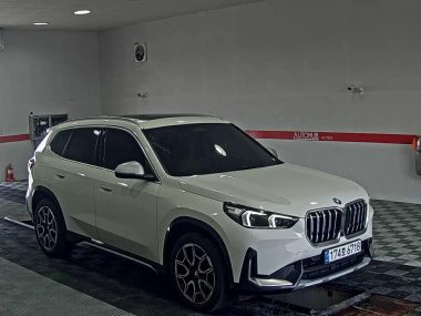 BMW X1 (3RD GEN) 20i xDRIVE X LINE — фото 2
