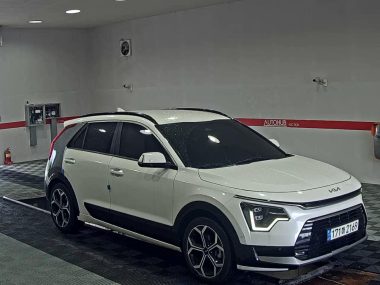 KIA THE ALL NEW NIRO 1.6 HEV SIGNATURE — фото 2