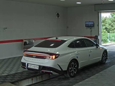 HYUNDAI SONATA THE EDGE GASOLINE 2.0 PREMIUM — фото 4