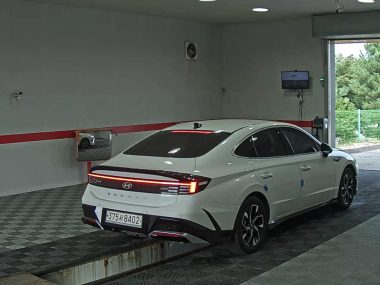 HYUNDAI SONATA THE EDGE GASOLINE 2.0 PREMIUM — фото 4