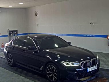 BMW 5 SERIES (7TH GEN) 530i xDRIVE M SPORT PACK — фото 2