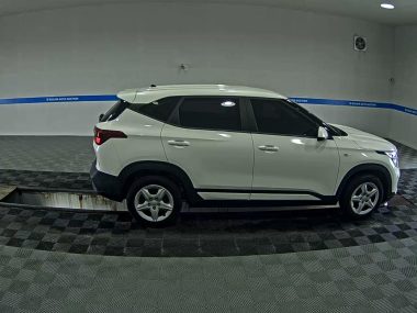 KIA SELTOS 1.6 GASOLINE 2WD TRENDY — фото 3