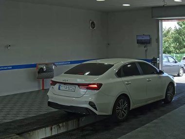 KIA THE NEW K3 1.6 GASOLINE SIGNATURE — фото 4