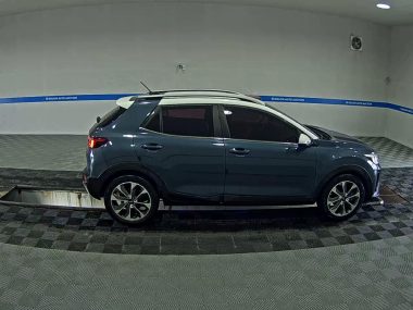 KIA STONIC 1.4 GASOLINE PRESTIGE — фото 3