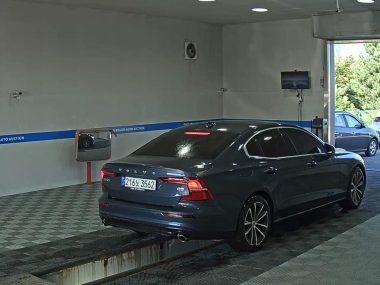 VOLVO S60 (3RD GEN) 2.0 B5 MOMENTUM — фото 4