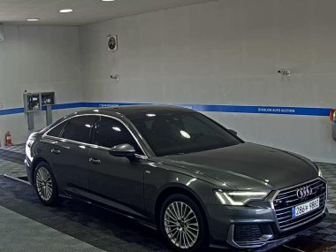 AUDI A6 (5TH GEN) 40 TDI QUATTRO PREMIUM — фото 2