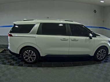 KIA NEW CARNIVAL (KA4) 9-SEATER DIESEL PRESTIGE — фото 3