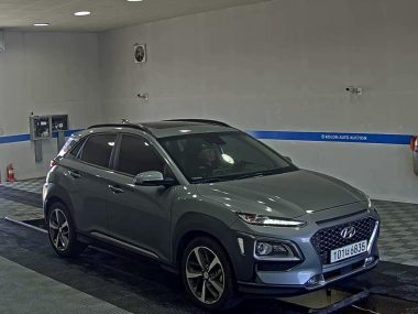 HYUNDAI KONA 1.6 GASOLINE 2WD PREMIUM — фото 2