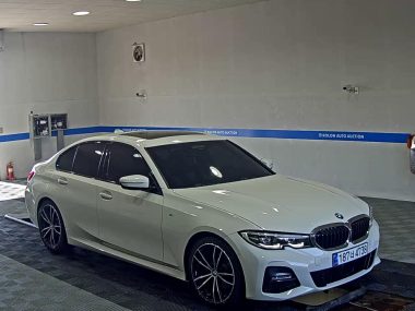 BMW 3 SERIES (7TH GEN) 320i M SPORT PERFORMANCE PACK — фото 2