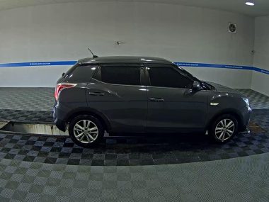 KG MOBILITY (SSANGYONG) TIVOLI ARMOUR 1.6 DIESEL TX — фото 3