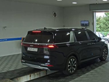 KIA NEW CARNIVAL (KA4) 9-SEATER DIESEL PRESTIGE — фото 4