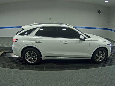 GENESIS GV70 2.5T 2WD BASE MODEL — фото 3