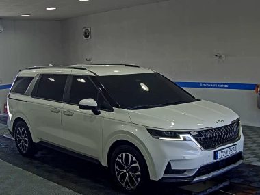 KIA NEW CARNIVAL (KA4) 9-SEATER DIESEL PRESTIGE — фото 2