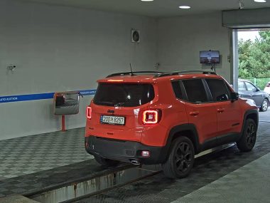 JEEP RENEGADE 2.4 GASOLINE AWD 80TH ANNIVERSARY — фото 4
