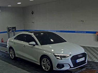 AUDI A3 (4TH GEN) 40 TFSI — фото 2