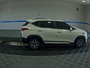 KIA SELTOS 1.6 GASOLINE 2WD SIGNATURE — фото 3