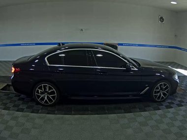 BMW 5 SERIES (7TH GEN) 530i xDRIVE M SPORT PACK — фото 3