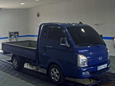 HYUNDAI PORTER II LPG SUPER CAB EXTRA LONG WHEELBASE MODERN — фото 2