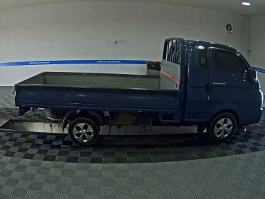 HYUNDAI PORTER II LPG SUPER CAB EXTRA LONG WHEELBASE MODERN — фото 3