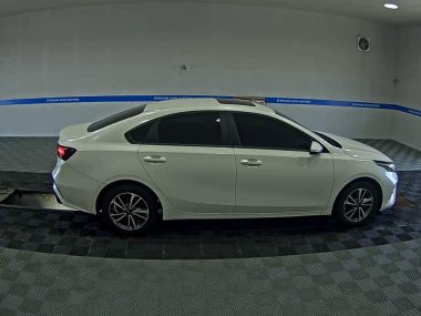 KIA THE NEW K3 1.6 GASOLINE PRESTIGE — фото 3
