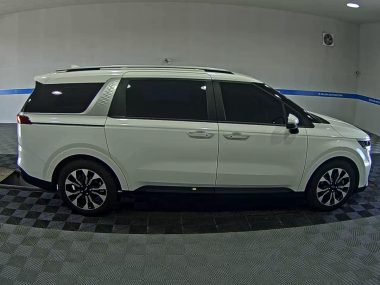 KIA NEW CARNIVAL (KA4) 9-SEATER DIESEL PRESTIGE — фото 3