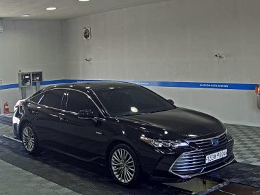 TOYOTA AVALON (5TH GEN) 2.5 HYBRID XLE — фото 2
