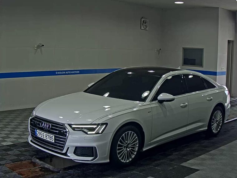 AUDI A6 (5TH GEN) 45 TFSI PREMIUM