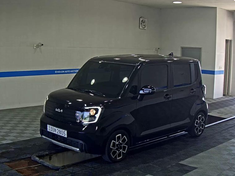 KIA THE NEW KIA RAY 1.0 GASOLINE SIGNATURE
