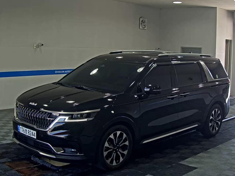 KIA NEW CARNIVAL (KA4) 9-SEATER DIESEL NOBLESSE