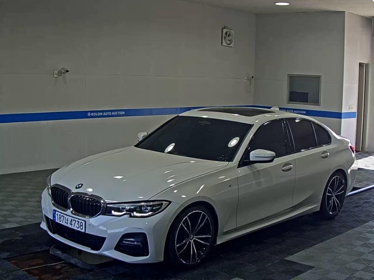 BMW 3 SERIES (7TH GEN) 320i M SPORT PERFORMANCE PACK