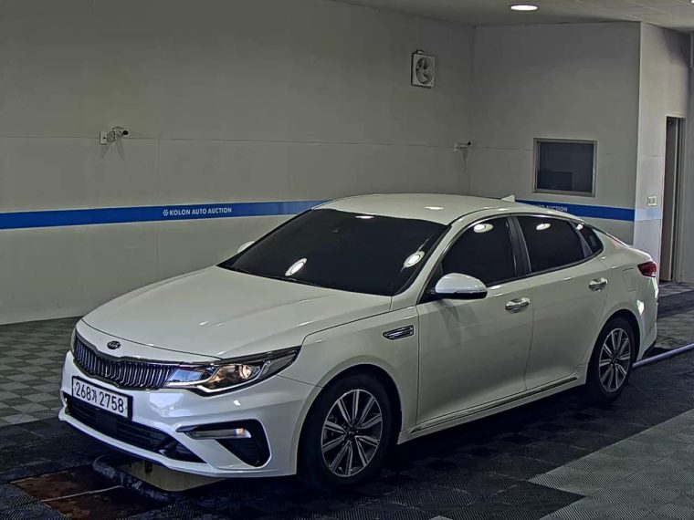 KIA NEW NEW K5 2.0 GASOLINE PRESTIGE