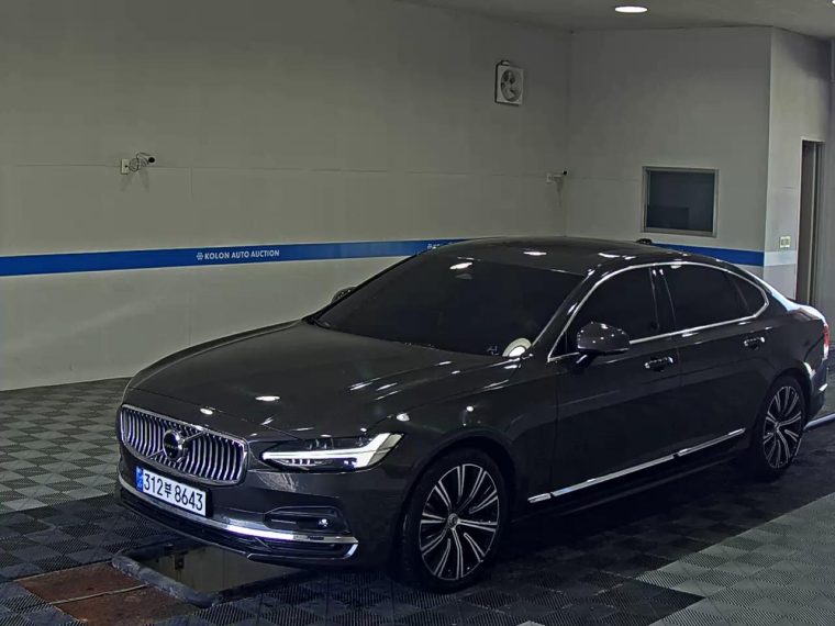 VOLVO THE NEW S90 B5 ULTIMATE BRIGHT