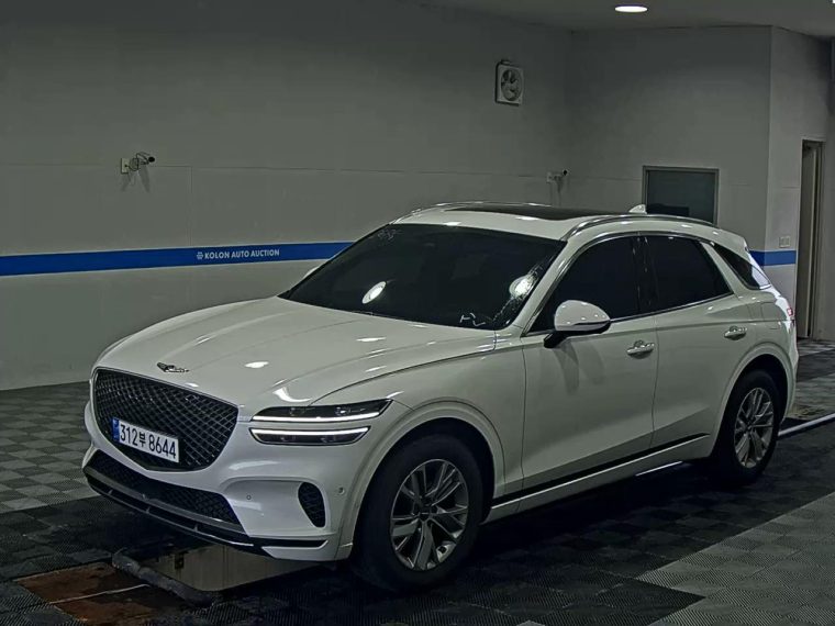 GENESIS GV70 2.5T 2WD BASE MODEL