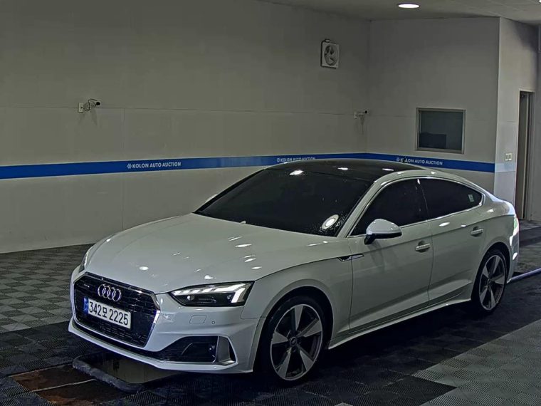 AUDI A5 (2ND GEN) 40TFSI QUATTRO SPORTBACK