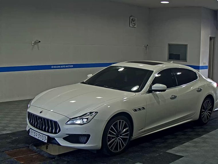 MASERATI QUATTROPORTE (6TH GEN) 3.0 S Q4