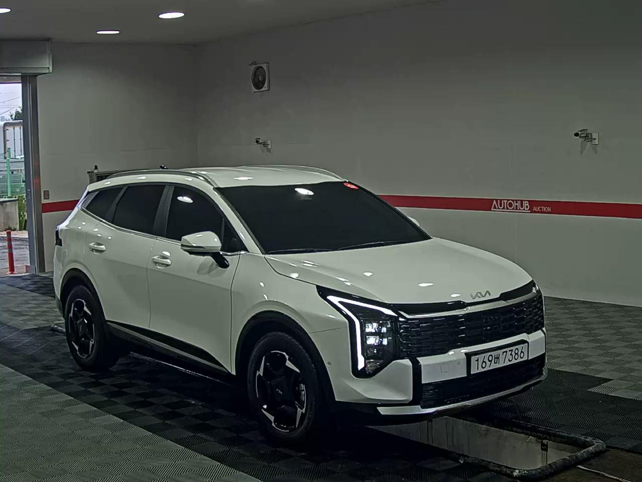 KIA THE NEW SPORTAGE HYBRID 1.6 HEV 2WD NOBLESSE - фото 1