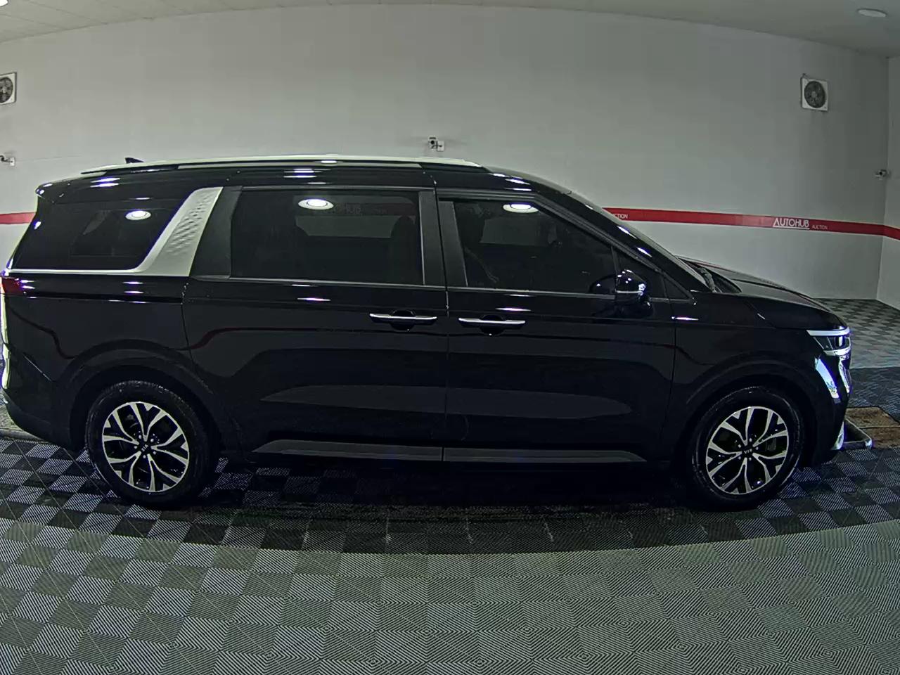KIA NEW CARNIVAL (KA4) 9-SEATER DIESEL PRESTIGE - фото 2