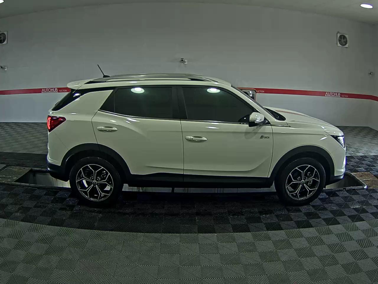 KG MOBILITY (SSANGYONG) ALL NEW KORANDO 1.5 GASOLINE 2WD C5 PLUS - фото 2