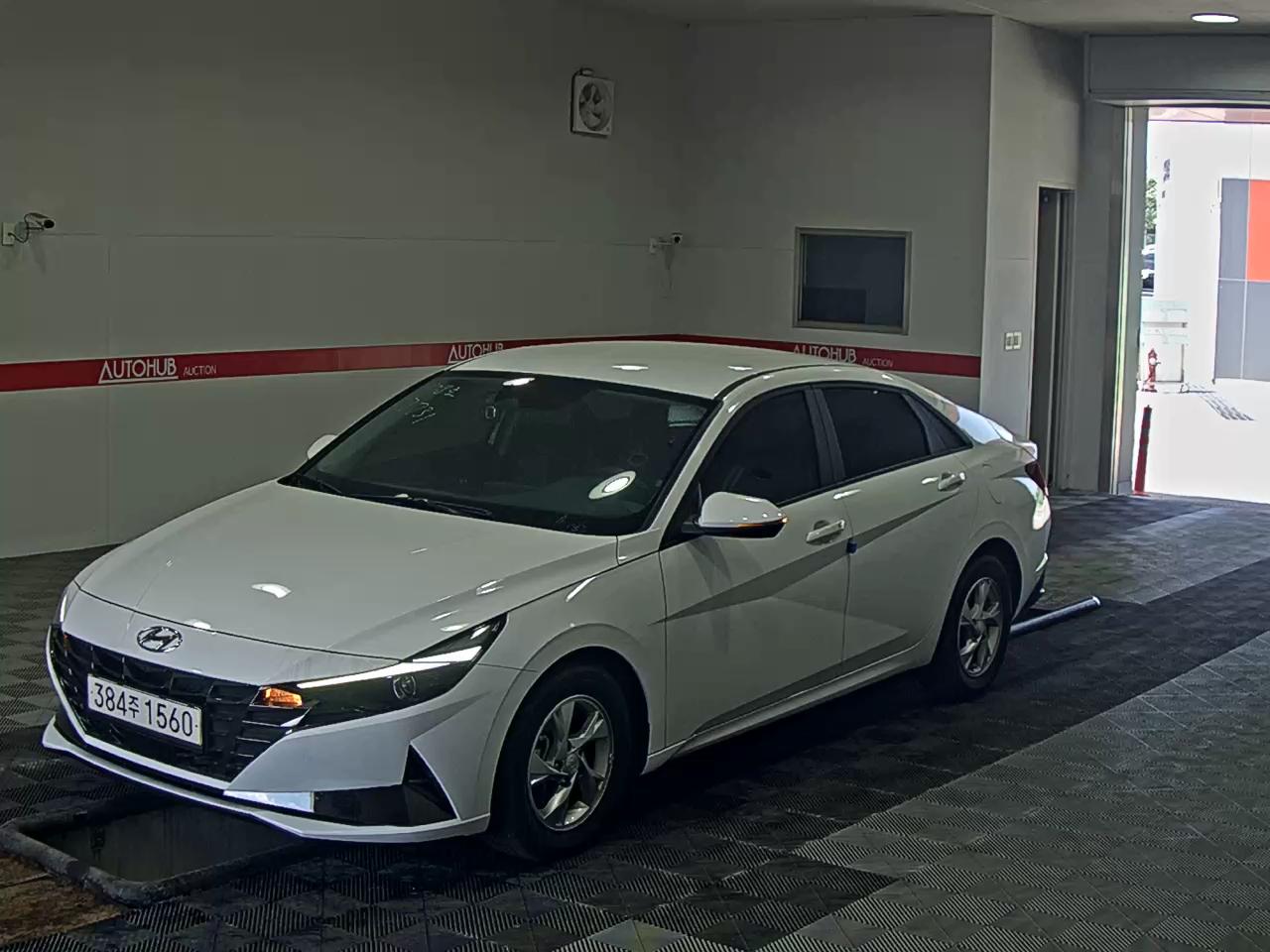 HYUNDAI AVANTE (CN7) 1.6 GASOLINE MODERN - фото 0