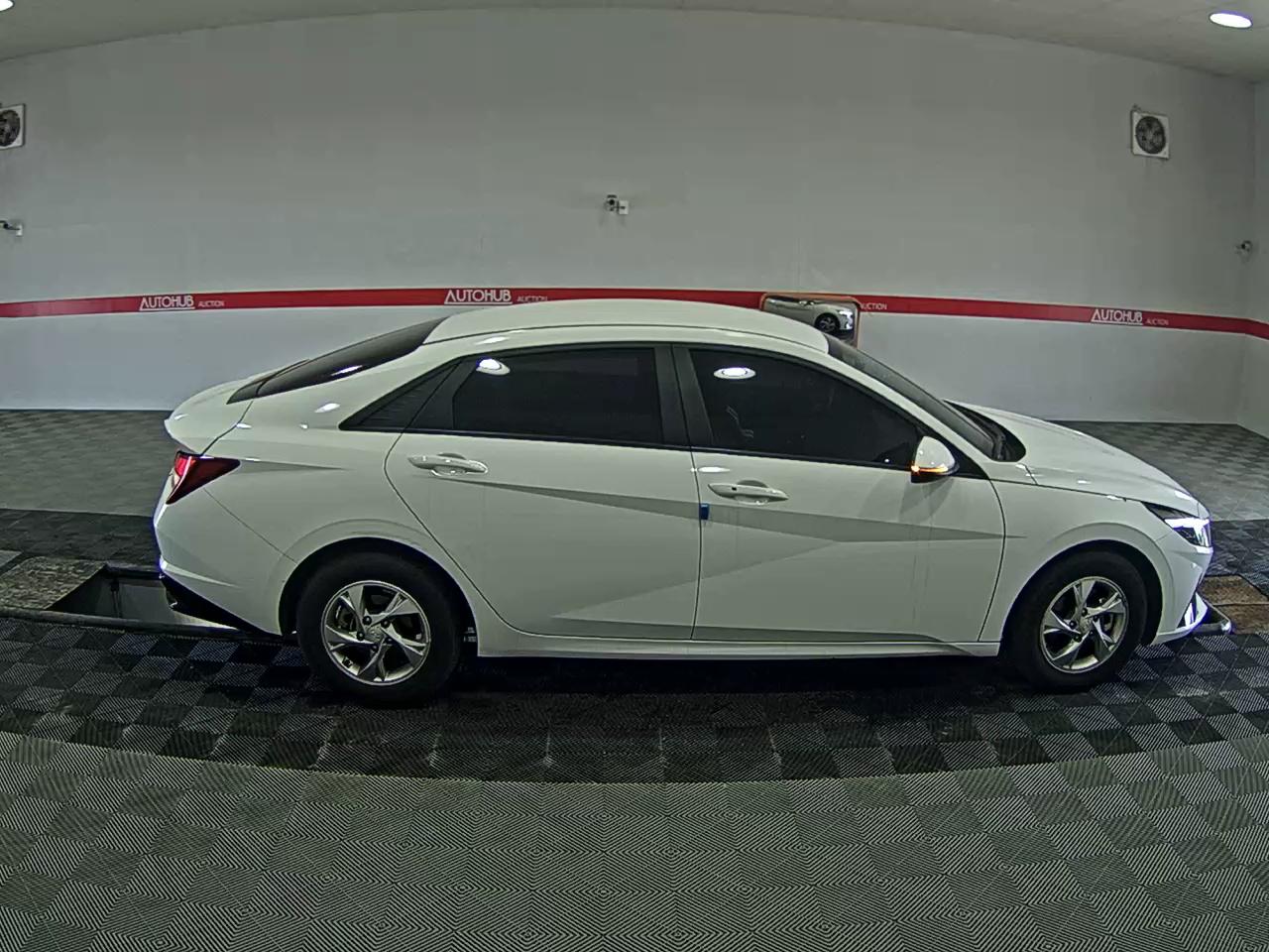 HYUNDAI AVANTE (CN7) 1.6 GASOLINE MODERN - фото 2
