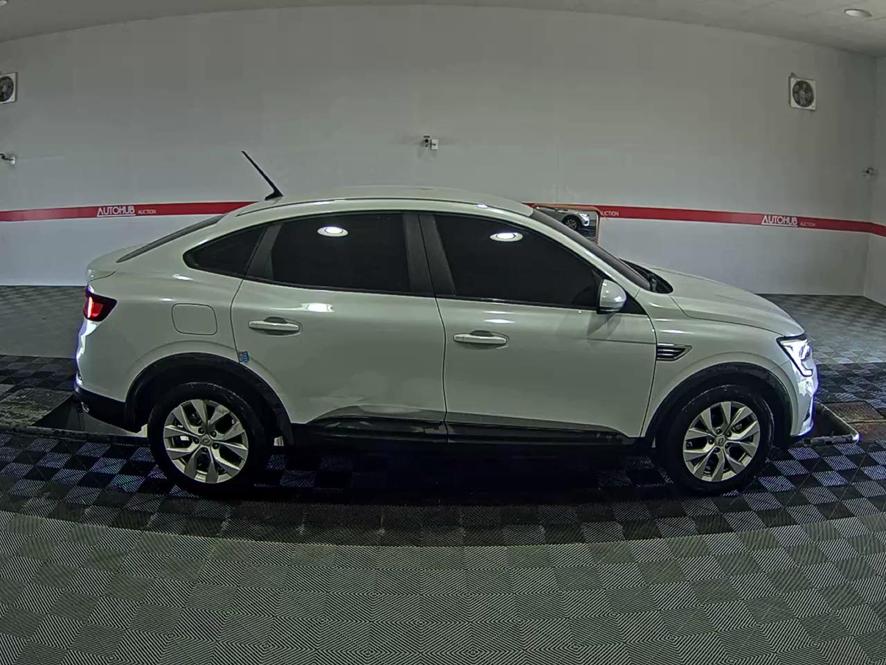 RENAULT (SAMSUNG) XM3 1.6 GTe LE - фото 2