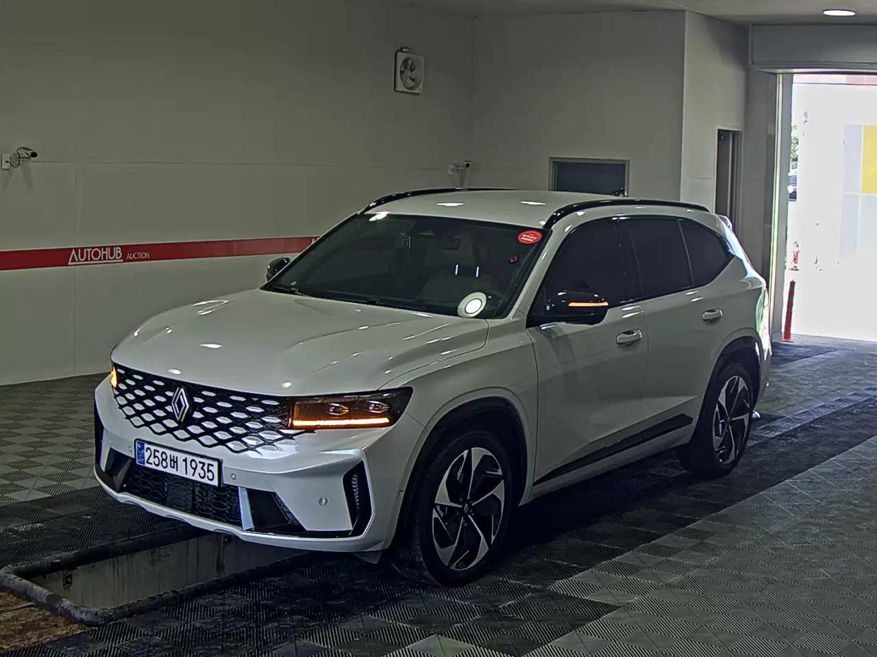 RENAULT (SAMSUNG) GRAND KOLEOS HYBRID 1.5 HEV ICONIC - фото 0