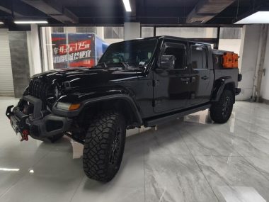 Jeep Gladiator 2023, фото 1