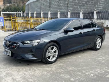 Buick Regal 2021, фото 1