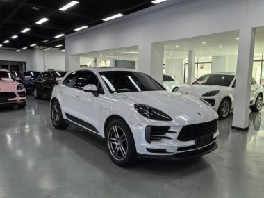 Porsche Macan 2.0T — фото 3