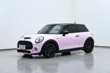 MINI 2018, фото 1
