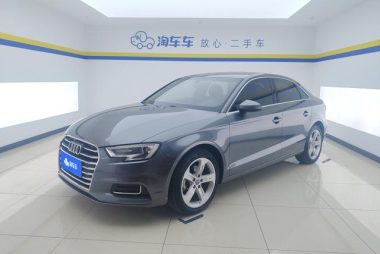 Audi A3 2019, фото 1