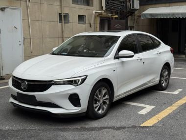 Buick Verano 2022, фото 1