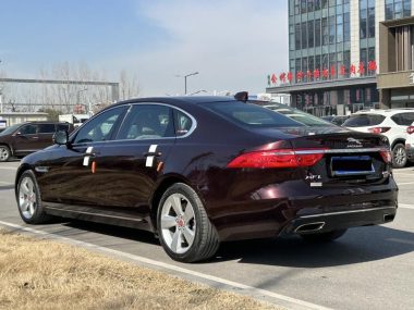 Jaguar XFL 2.0T 200PS — фото 4